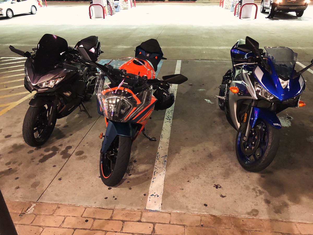 Late night therapy 😌