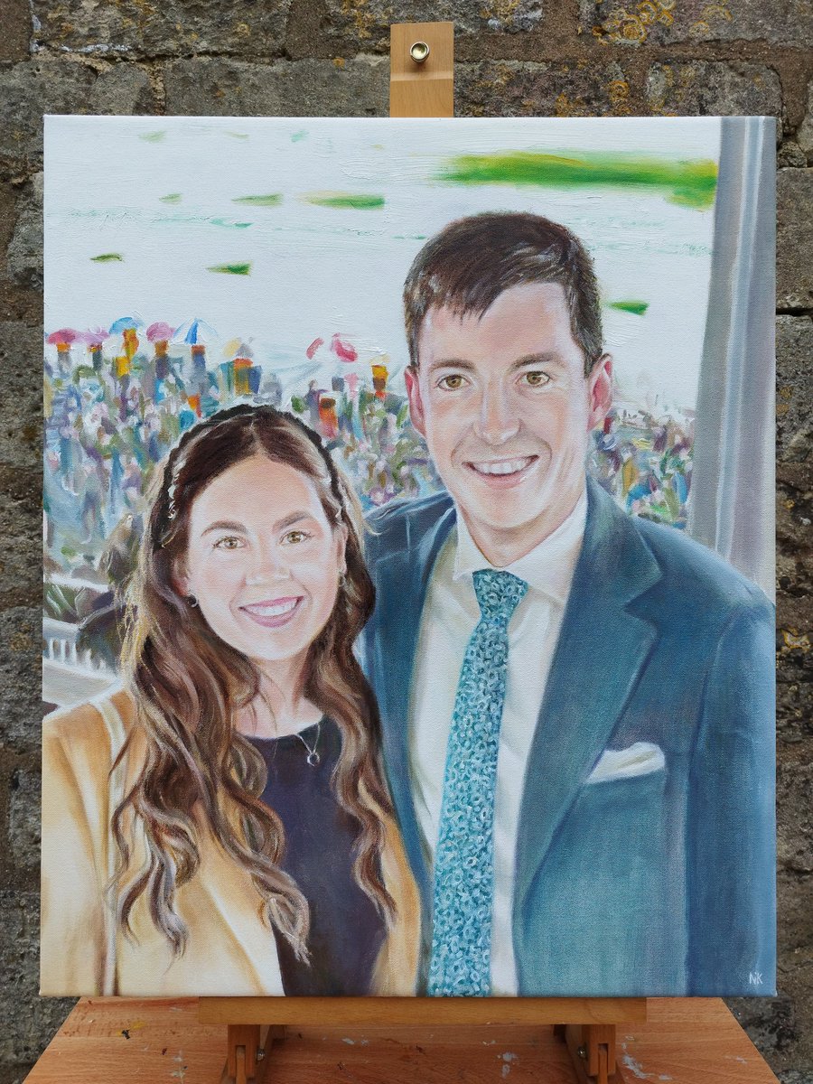 Portrait commission of Ruairi and Labhaoise at a racecourse with a crowd scene behind. This is the third portrait I've done for Feargal and Anne in County Down.

nickpikeart.co.uk/people-portrai…

#artportrait #portraitpainting #portraitart #artcommission