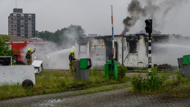 Brand in een bouwkeet op het terrein van voormalige Amphia Langendijk Ziekenhuis - bredavandaag.nl/l/419105