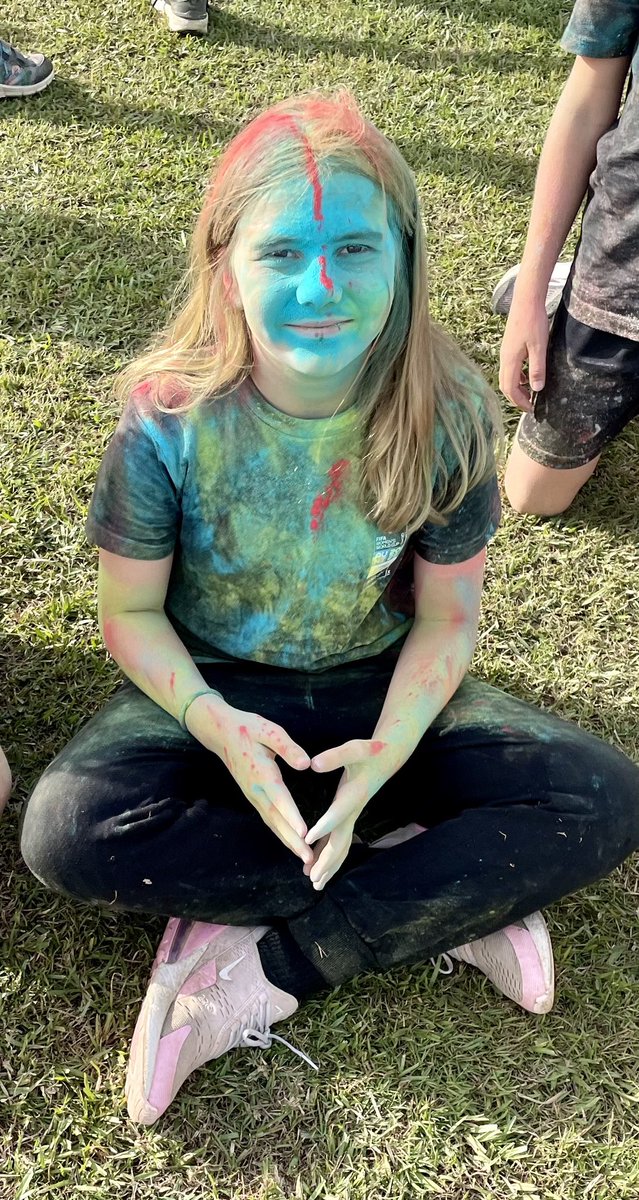 TeamYr5's tweet photo. Year 5 are a colourful bunch! https://t.co/zpmIYU6QhF