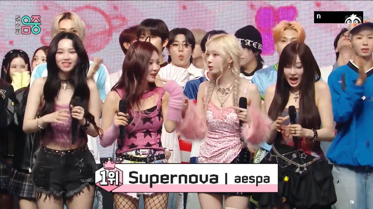 Congratulations to aespa for winning 1st Place on this week’s Music Core with Supernova!🏆 SUPERNOVA 2ND WIN #Supernova2ndWin #aespa20thWin #aespa @aespa_official