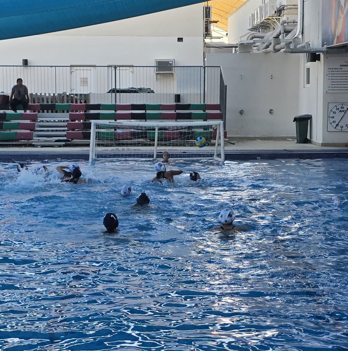 Proud of our U15 Girls 🤽 team for their relentless spirit and determination! Despite a tough loss to Jebel Ali School, they played with heart &amp; courage. Every challenge is a step towards growth and greatness. 
Keep pushing, team! 🤽 
#PassionForSport #DIADubaiSport #TeamSpirit