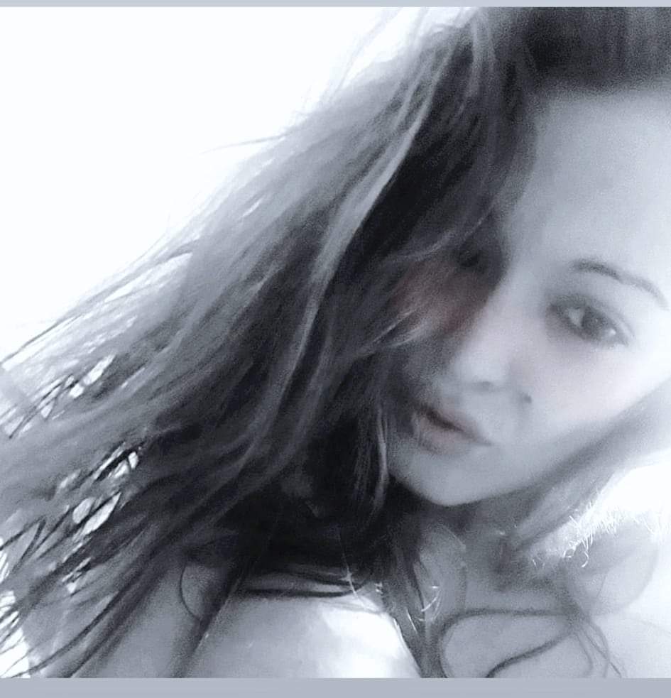 #HORA de Levantarse Dar gracias al #Señor por un #Dia más ... Y a luchar lo y ser lo más #feliz Posible

Estoy en #videollamada en #DIRECTO 
Y haciendo encargos de #videoshow 
Mis #VideosPersonalizados 
Quieres el Tuyo de Recuerdo?

claudiabombperez@gmail.com