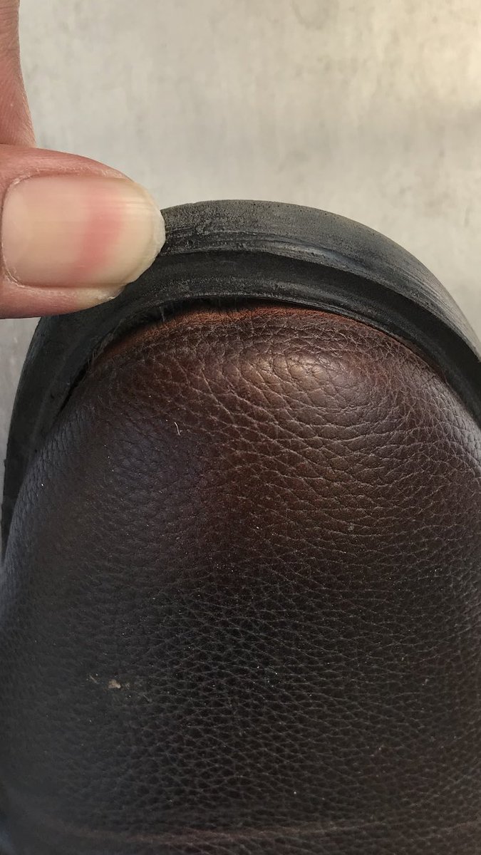 <a href="/_Kalyan_K/">Kalyan Krishnamurthy</a> <a href="/Red_Chieftians/">Redchief Shoes</a> <a href="/flipkartsupport/">FlipkartSupport</a> Hey Flipkart, why are you cheating with their customers, my product got damaged within 01 month, also received a confirmation from brand that seller is unauthorised. I need my refund immediately.