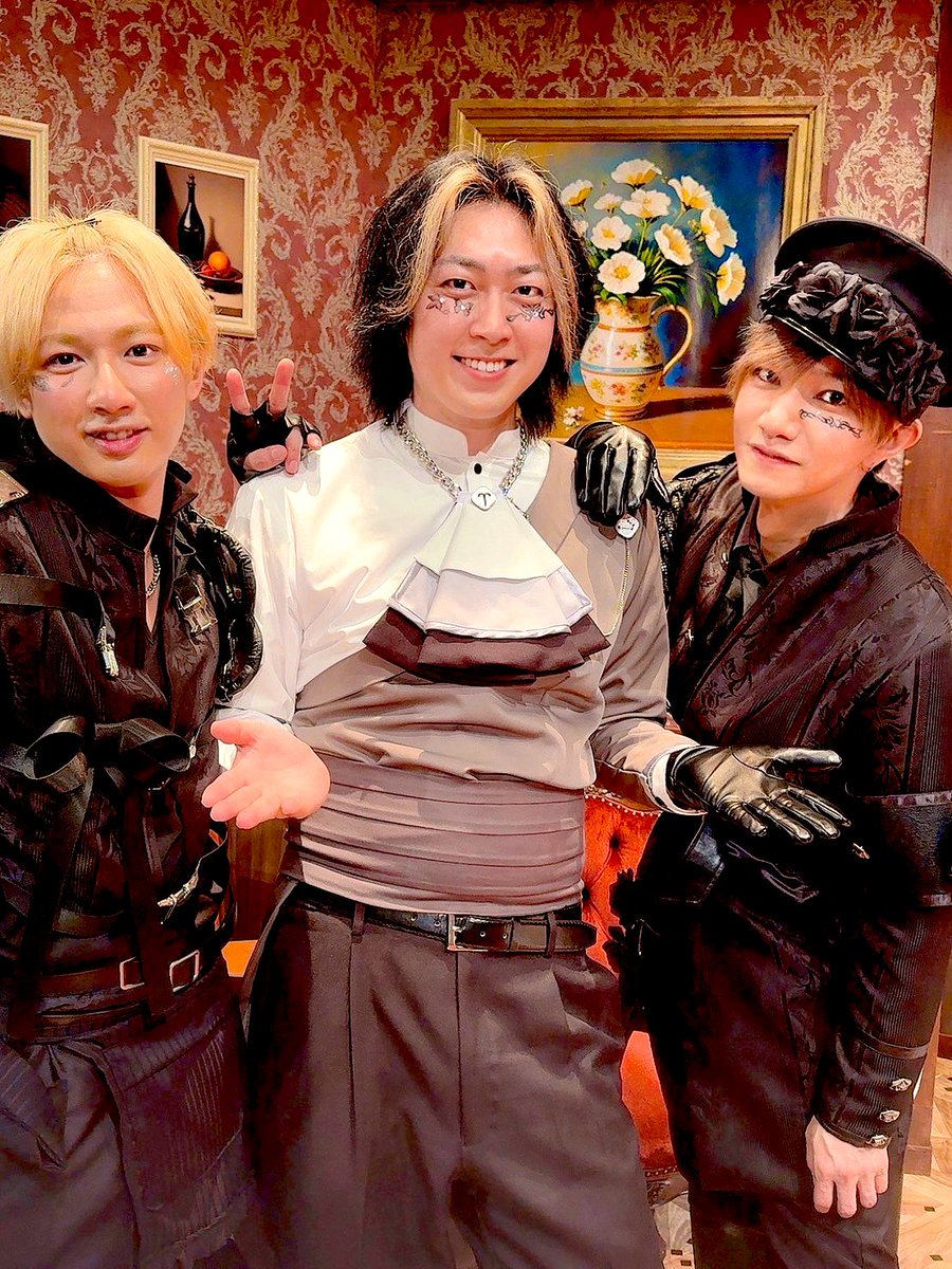 yuta_0323_'s tweet image. #アンノウンベット 6公演目、御来場頂きありがとうございました🃏

遂に出ました！
BADエンディング（白ver.）
黒のBADはまだ出てないよー！

という事でここまで3勝3敗！
凄い互角！！！
次は黒が必ずぅー！！！
#女王は天才なんだから👑