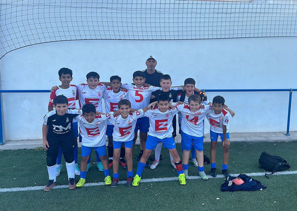 RedovanCf's tweet photo. FULL TIME 

Nuestro Alevin C entrenado por Justo Sánchez ha logrado la victoria 🆚 EDM Almoradi

EDM Almoradi 1️⃣-3️⃣ FB REDOVÁN Alevín C

#FBRedovanCF

Goles 🥅

Amin ⚽️⚽️
Omar ⚽️

Asistencias🪄

Amin 1
Mohamed 1
Rayan 1 https://t.co/xUe5Lw2lwG