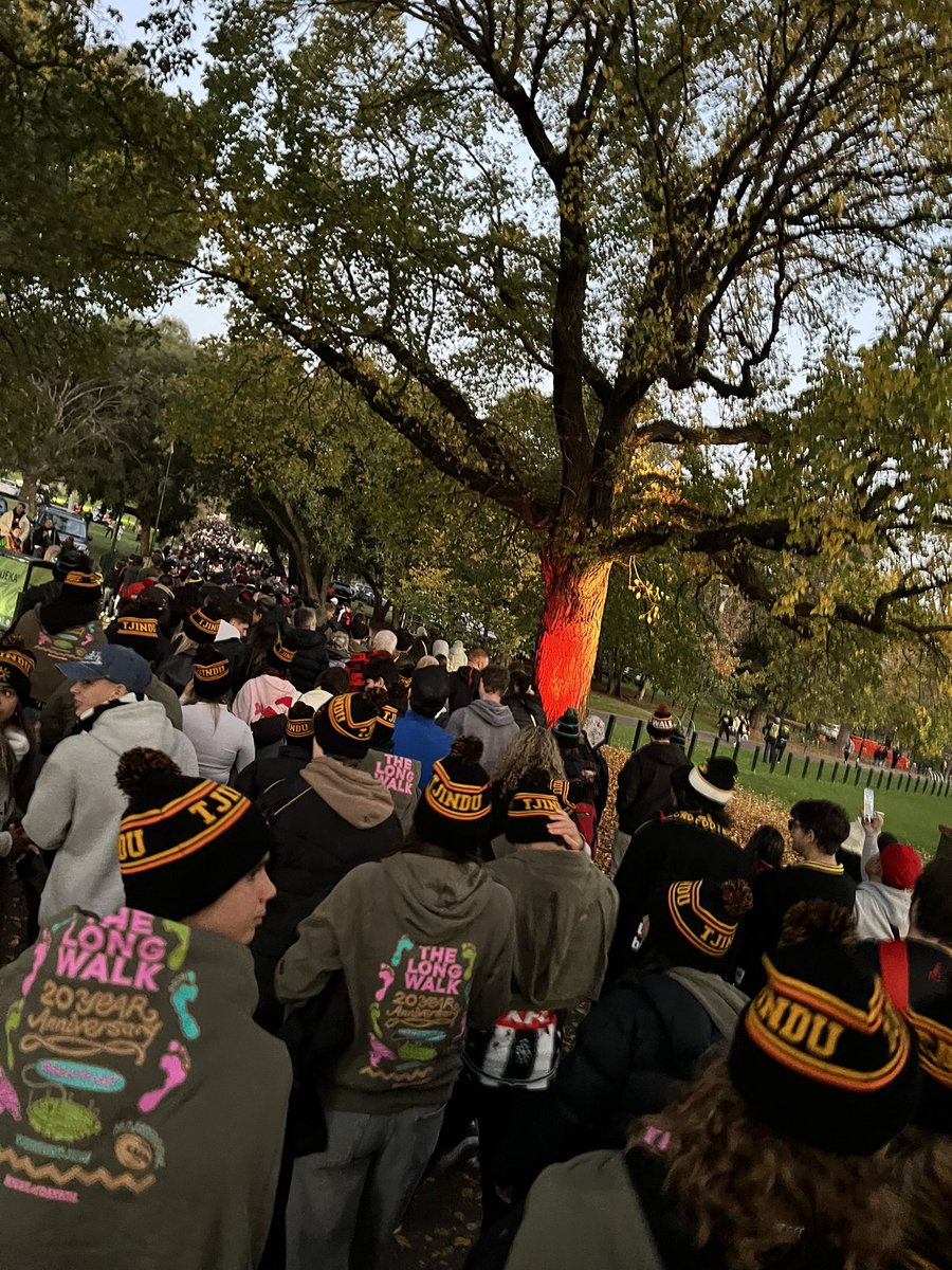 🖤♥️💛
#AFLTigersBombers #Dreamtime #TheLongWalk #MCG