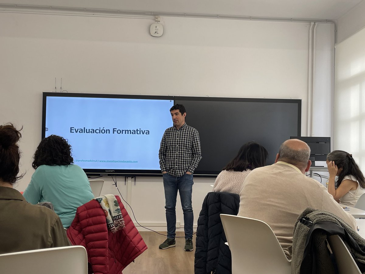 ☀️Mañana de formación en una temàtica imprescindible ☀️Evaluación formativa con @profesmadeinuk en @CFRLugo