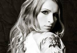 mdemusicapt's tweet photo. Born in 25/05/1976: Sandra Nasic: apesar de se ter dado ao mundo como a voz e a cara dos Guano Apes, em 2007, a cantora estreou-se a solo com a edição do álbum The Signal. https://t.co/6evW72dHQE