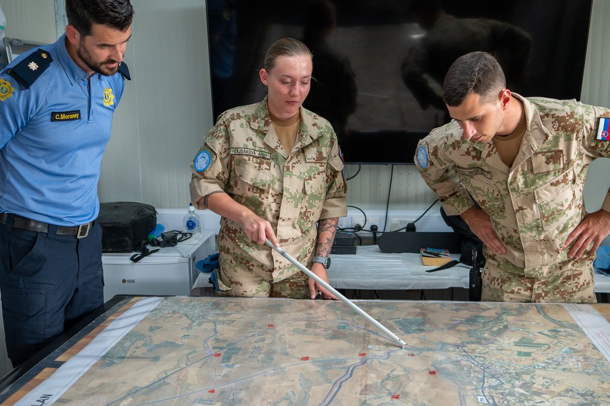 For 2nd Lt. Martina Sajdáková 🇸🇰, everyone can contribute to a peaceful future 'by being tolerant, kind, understanding & by doing their part, even if they consider it little or small.'

She joined @UN_CYPRUS back in September 2023 and is now a Platoon leader. #PKDay @SlovakiaUNNY