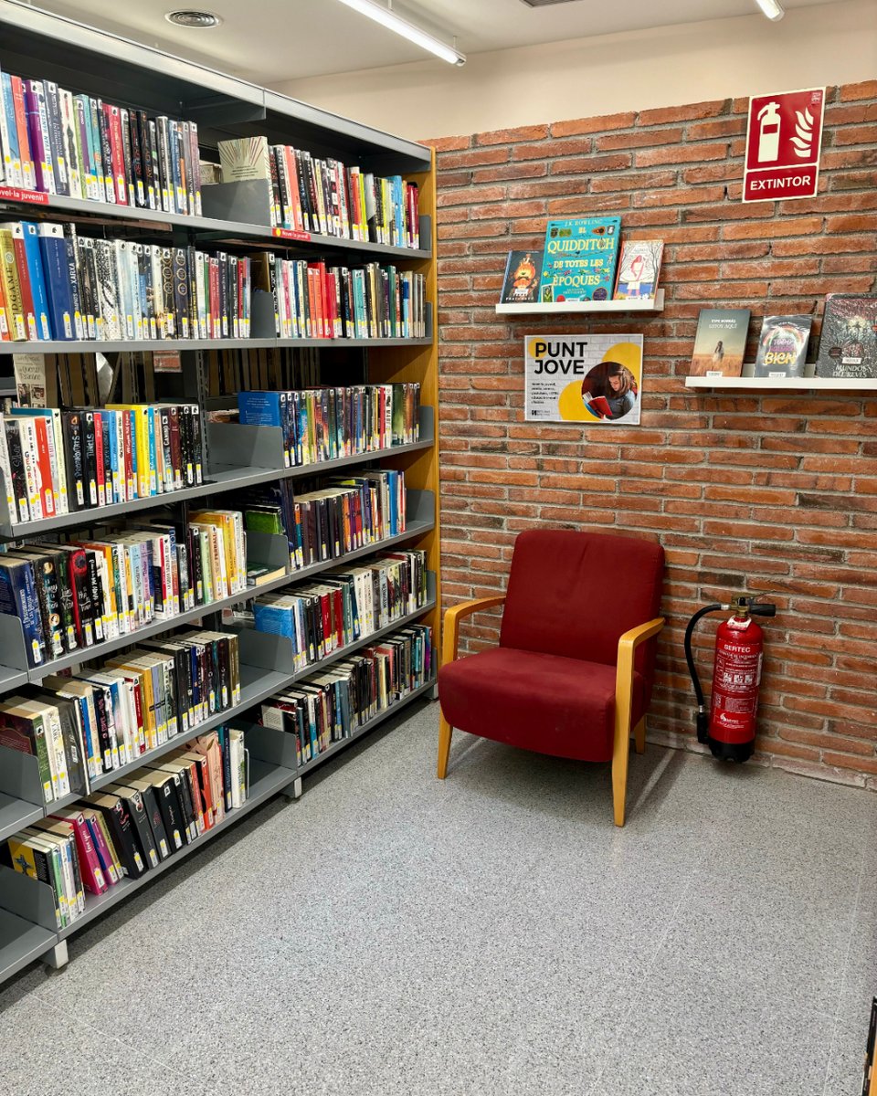Biblioteca Montgat tweet media