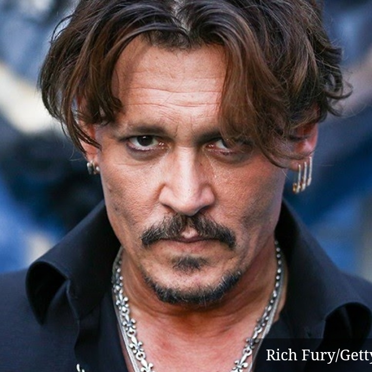 Today's #johnnydepp pic of the day 😊🖤

“I can't go back to yesterday because I was a different person then.”
~ Lewis Carroll 'Alice in Wonderland'

#istandwithjohnnydepp #neverfeartruth #mentoo #nojohnnynopirates  #johnnydeppisalegend #johnnydeppisasurvivor