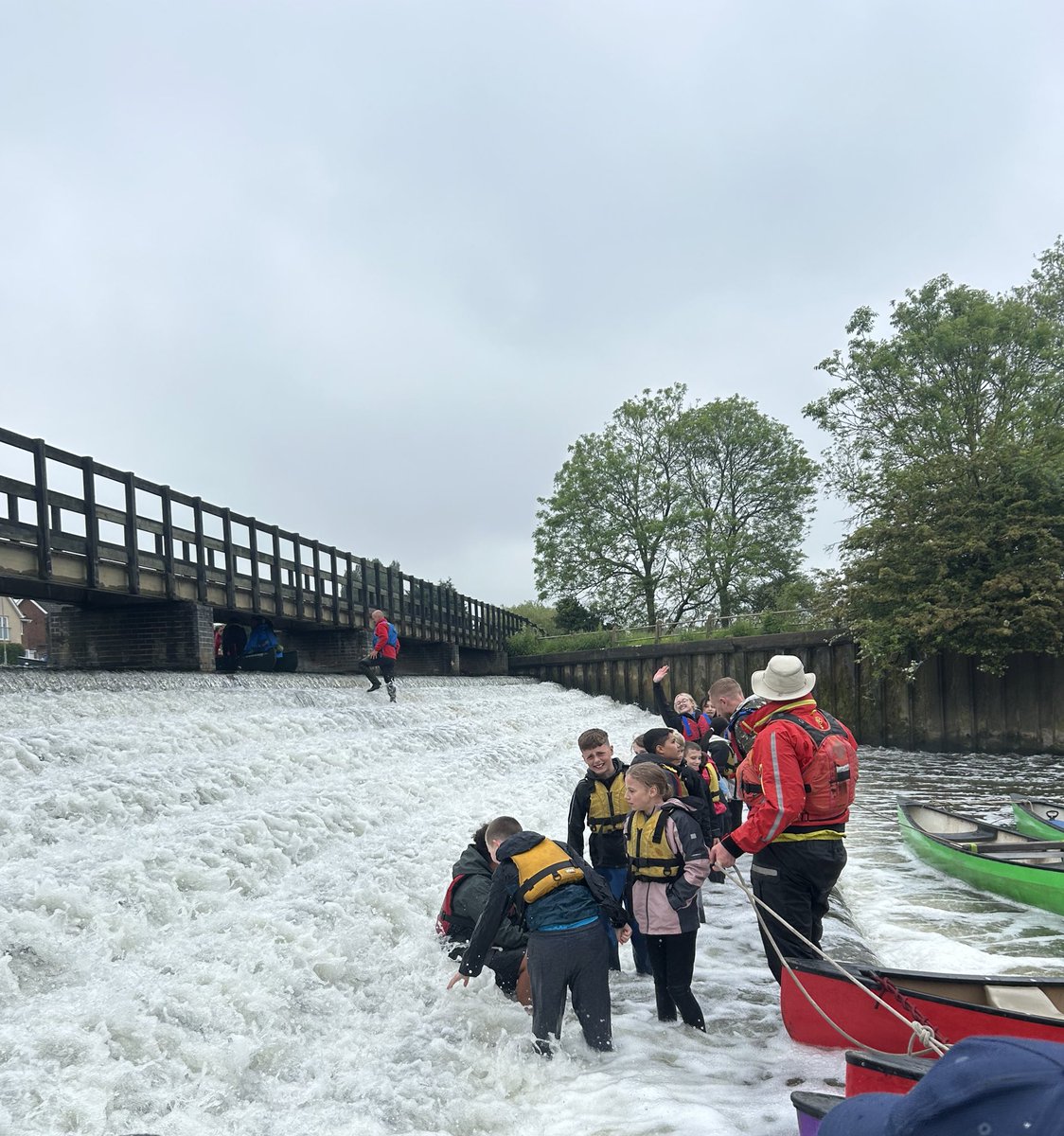 ChetwyndSpencer's tweet photo. What an incredible Year 6 residential we have had this week! Five days filled with fun, food and a little rain! Lots of personal challenges met through canoeing, climbing, high ropes … and bingo! #tentlife #selfcatered @satrust_ @spencer_hub @BeaumanorHall https://t.co/yTNHOEiHpL