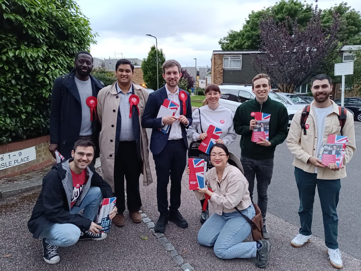 To change Britain we need great MPs.

@Dan4Barnet is kind, hard-working and smart. 

He is an economist with fresh ideas on how to make Britain a better place for all.

It was a privilege to be out campaigning for him in Chipping Barnet last night.