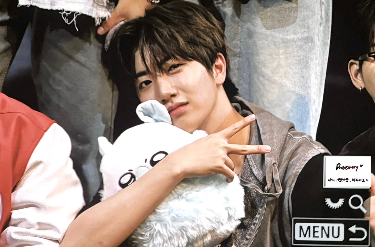 240525 애플뮤직

#크래비티 #CRAVITY 
#원진 #함원진 #WONJIN 
#이게_원진이란_말이에요