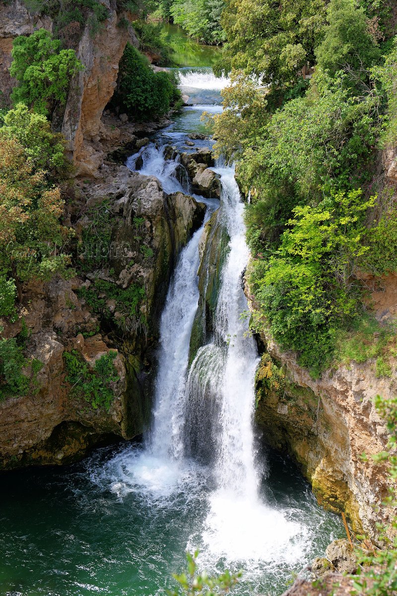 Belle balade en nature en partant du village la Motte PACA jusqu'à la jolie cascade du saint Capelan
@CRT_RegionSud #ilovelamotte #lamotte #var #georgesmiha #geozine #provencealpescotedazur #champdecoquelicots #vignes #cascade #village