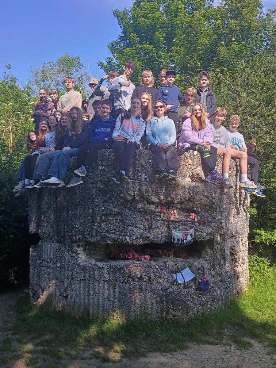 KTSHistory's tweet image. Battlefields 2024. It's tradition for KTS to take a group photo at this British machine gun post on Hill 60. This is our tenth visit.