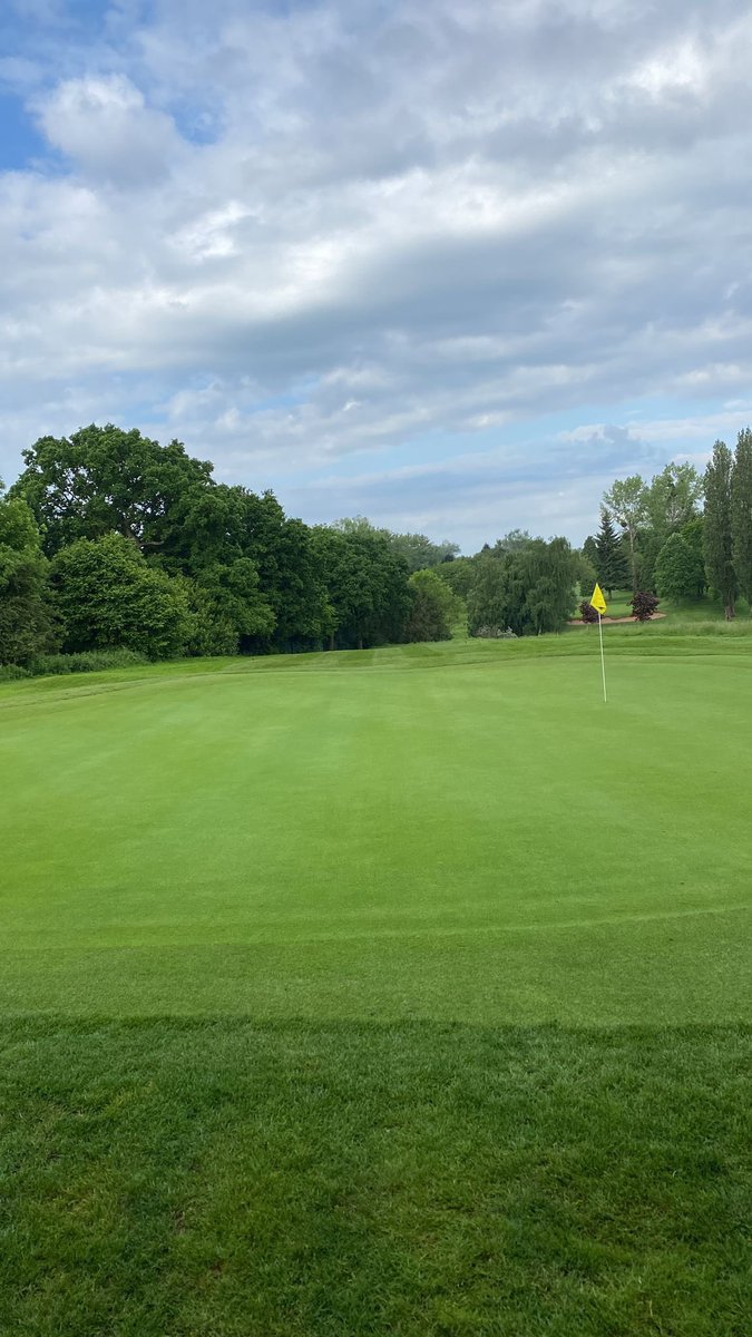 Greens perked up nicely after yesterdays @PlantFoodCo @TurfCare_IRL_UK spray! Heading into the main competition season the greens are starting to hit peak performance! #golf #golfcourse #greenkeeping #greenkeeper