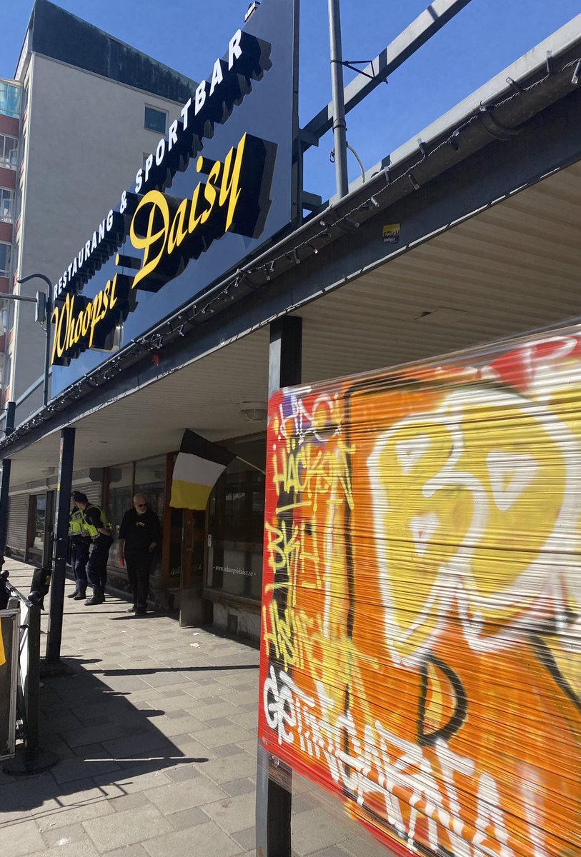 Nancy Razek tweet media