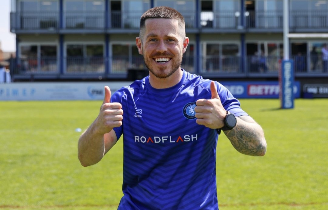 Give us a thumbs up if you're looking forward to tomorrow's visit of York Knights RLFC to Heywood Road. Kick Off 3pm.

swintonlionsrlfc.co.uk/match-day/admi…

#COYL #OriginalLions