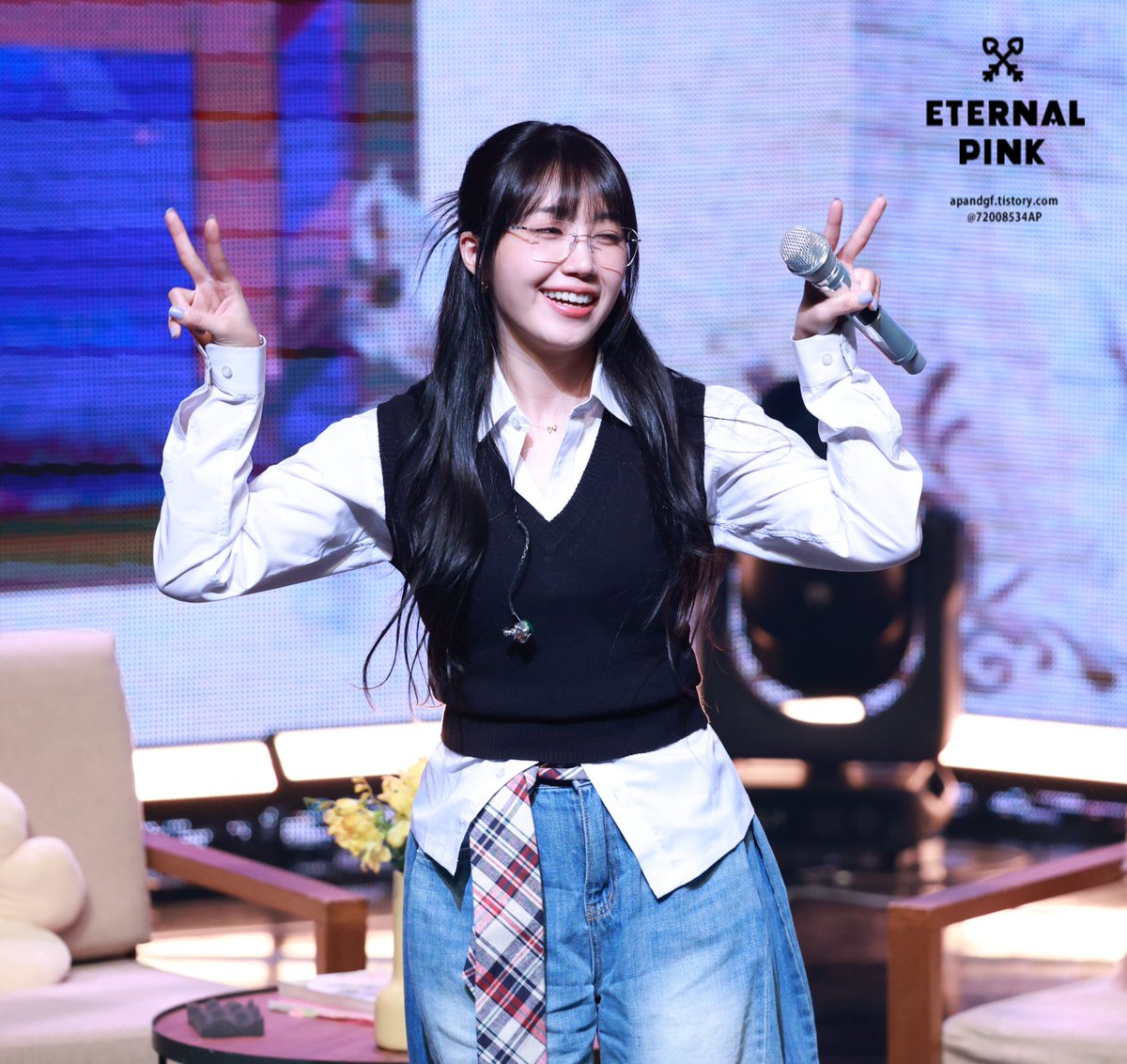 Feels like a crime missing her in musicals, wanting a solo comeback and wishing for another drama when her current one is just about to air... but why is Eunji so talented? ㅠㅠ