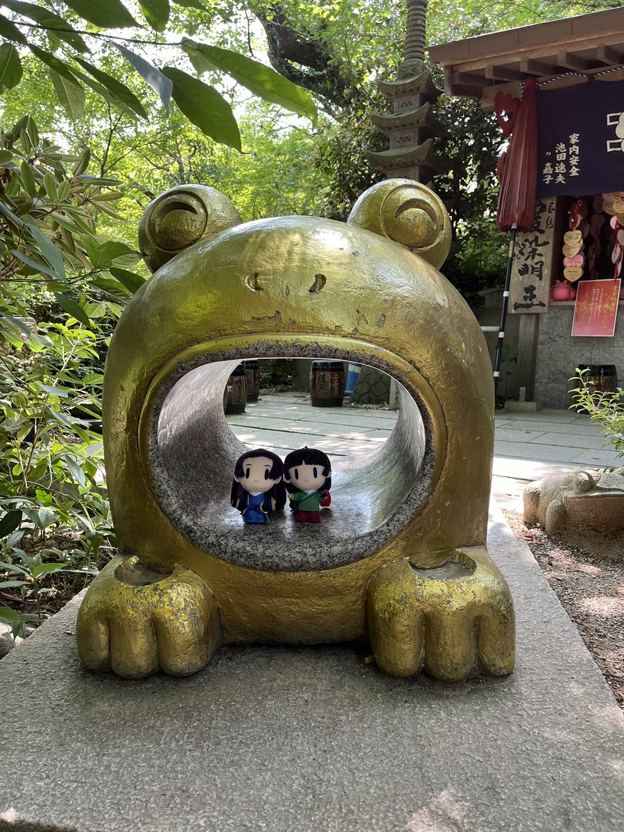 小夏さんの壬猫ちゃんとクソデカ🐸ちゃんグッズに便乗させていただきました!そしていくこさんのスケブ描かせていただいた!めちゃくちゃ見られた😂恥ずかしっ!! 