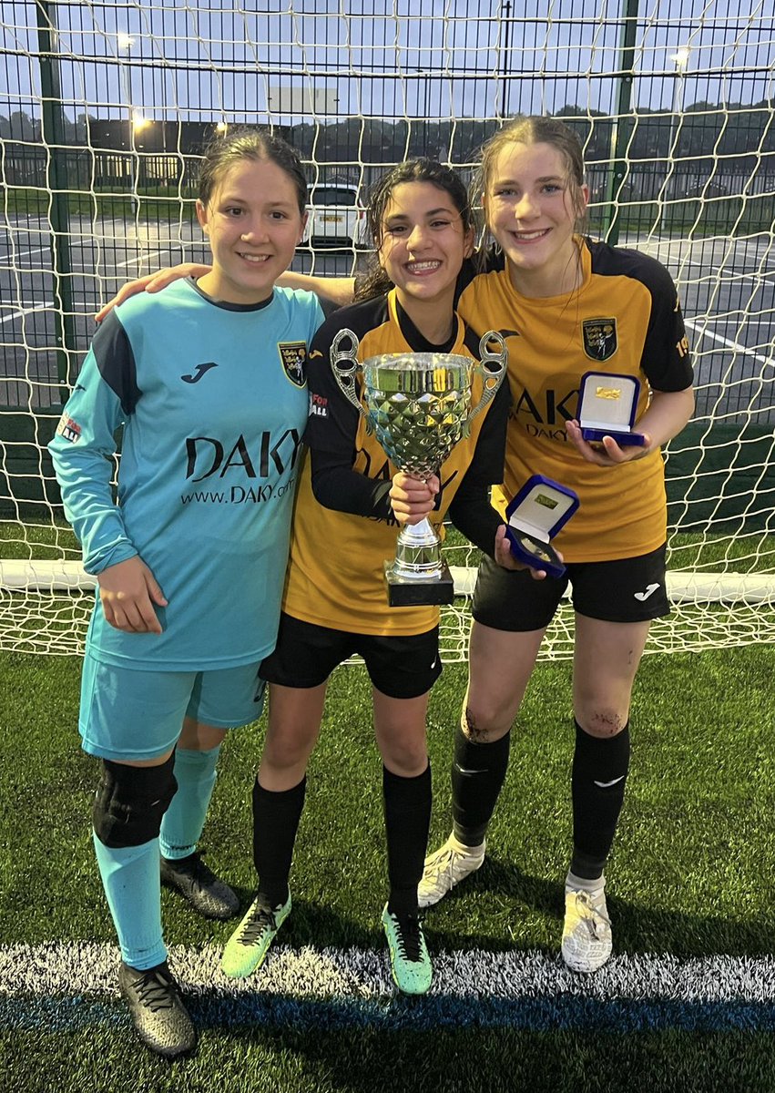 CreweAlexWomen's tweet photo. Congratulations to four of our ETC players who have not only won their grassroots league with Chester Nomads Jags but they’ve now also won the cup completing the double 

Well done to Olivia, Ella, Farah and Nevaeh👏👏 https://t.co/1w1IYAm7HD