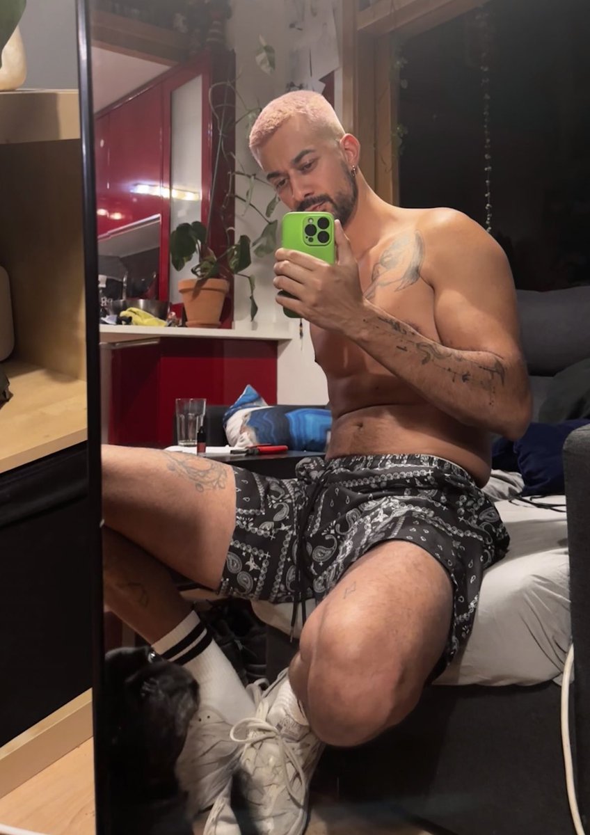 TonyRicoS's tweet image. From 🖤to 💖