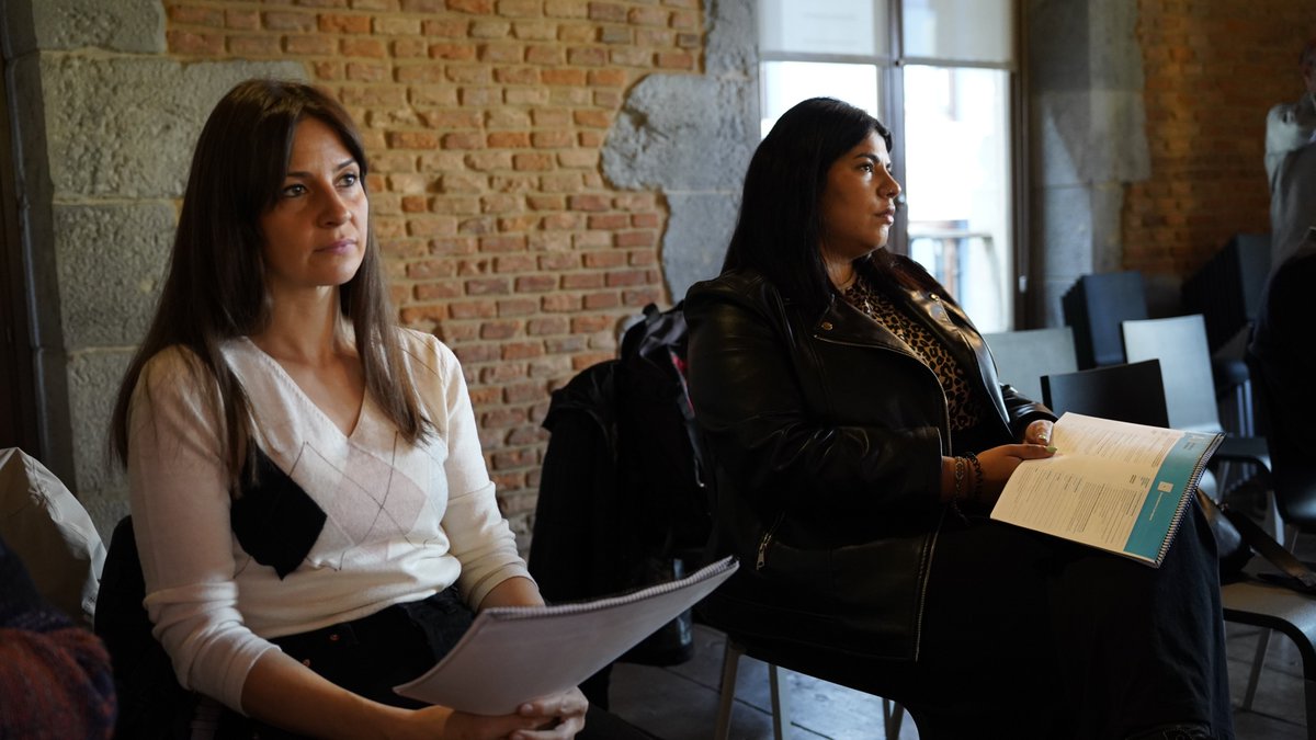 📢¡Hoy 2ª sesión de seguimiento de la  #AsambleaCiudadanadeTolosa!
Los/as representantes de <a href="/tolosaudala/">Tolosako Udala</a> han informado sobre las recomendaciones y dado seguimiento a los compromisos adquiridos.
✅Han presentado las 6 recomendaciones trabajadas en 23-24 y reflexionando sobre ellas