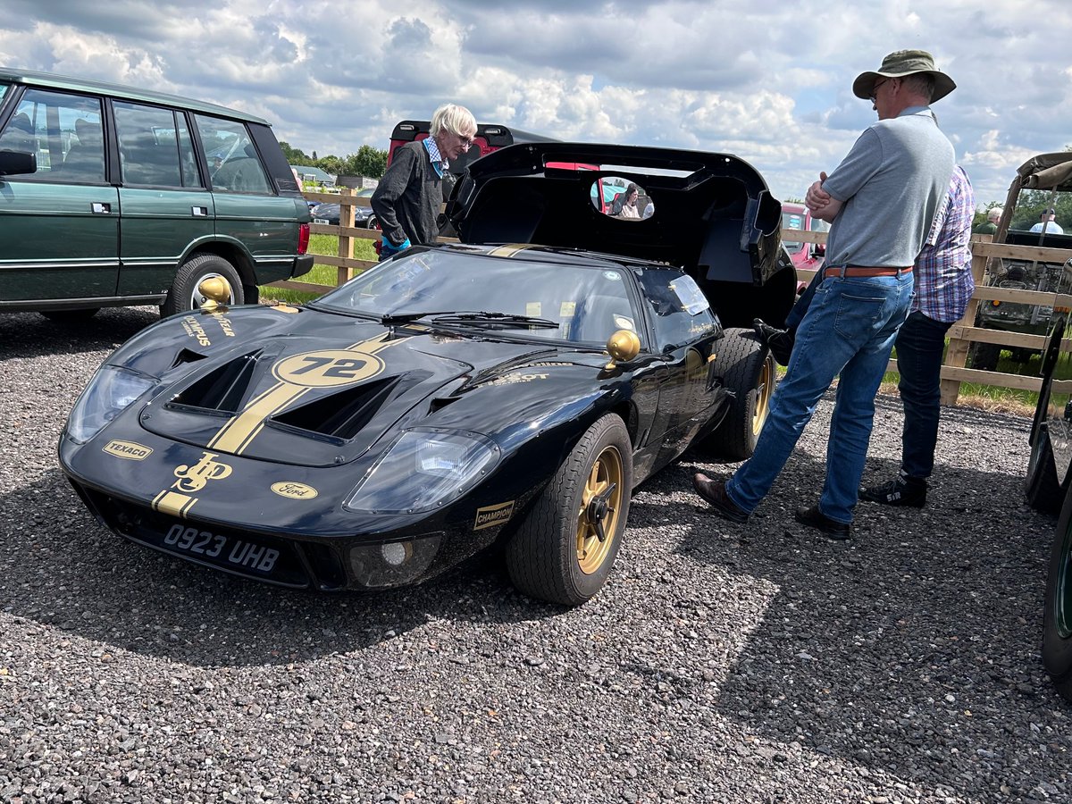 Few more from this morning’s cars snd coffee at Haddenham