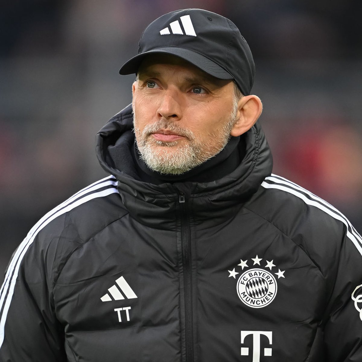 Ten Hag: INEOS said they want to rebuild the club with me. 

Media and insiders: INEOS have sacked Ten Hag. 

English Media: McKenna talks, he will say yes to #MUFC and is favourite. 

German Media: Tuchel believes he will be the next Man Utd manager. 

Poch & Thomas Frank