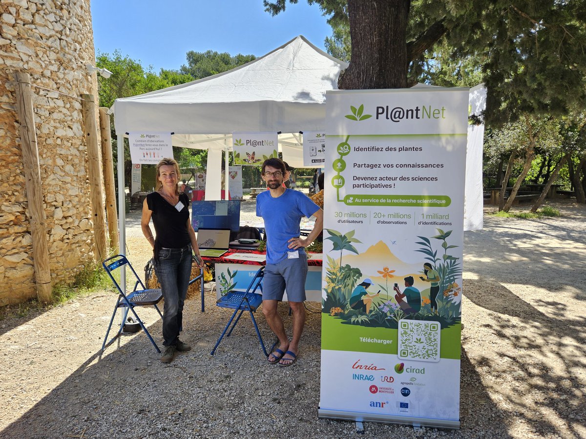 PlantNet tweet media