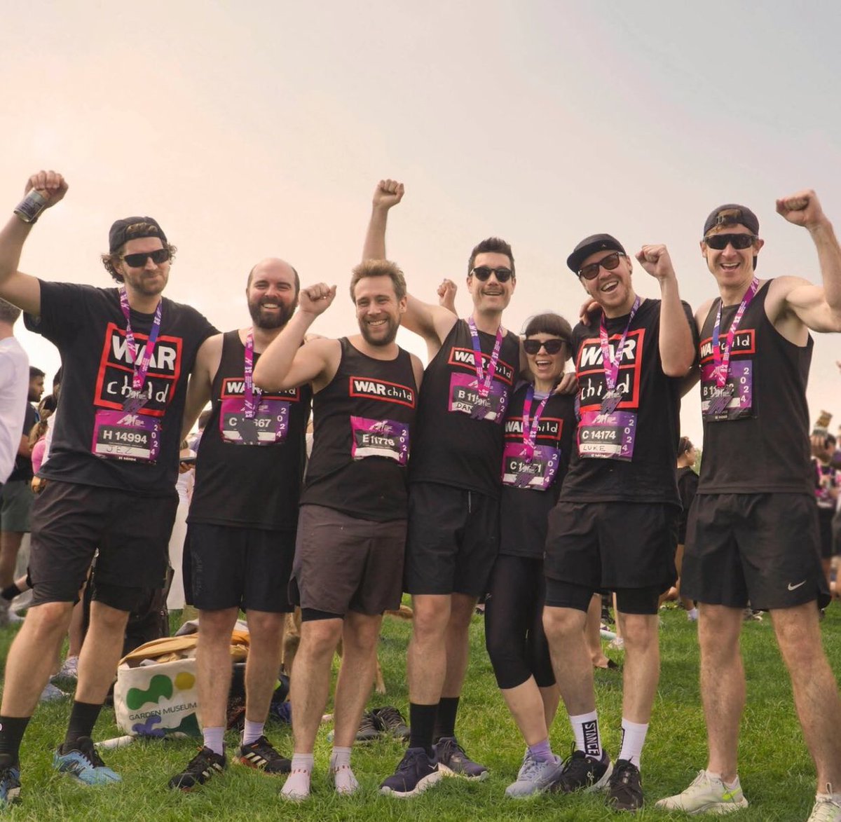 Hackney Half Marathon champs! 🏅
•••
🇲🇽 Los campeones del medio maratón de Hackney 🏅

📸 War Child UK