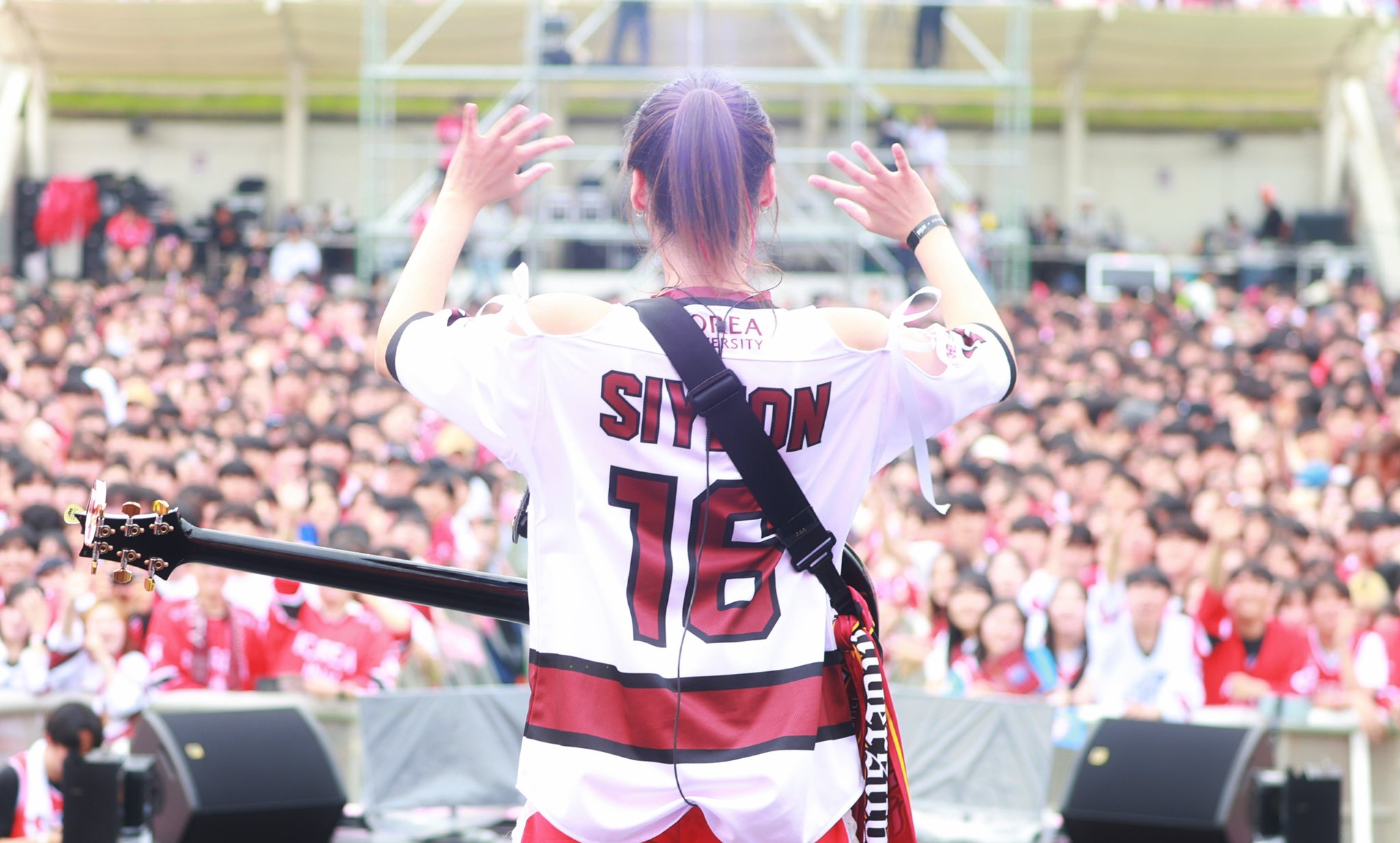 GOaeeeFagAEEMTo?format=jpg&name=large