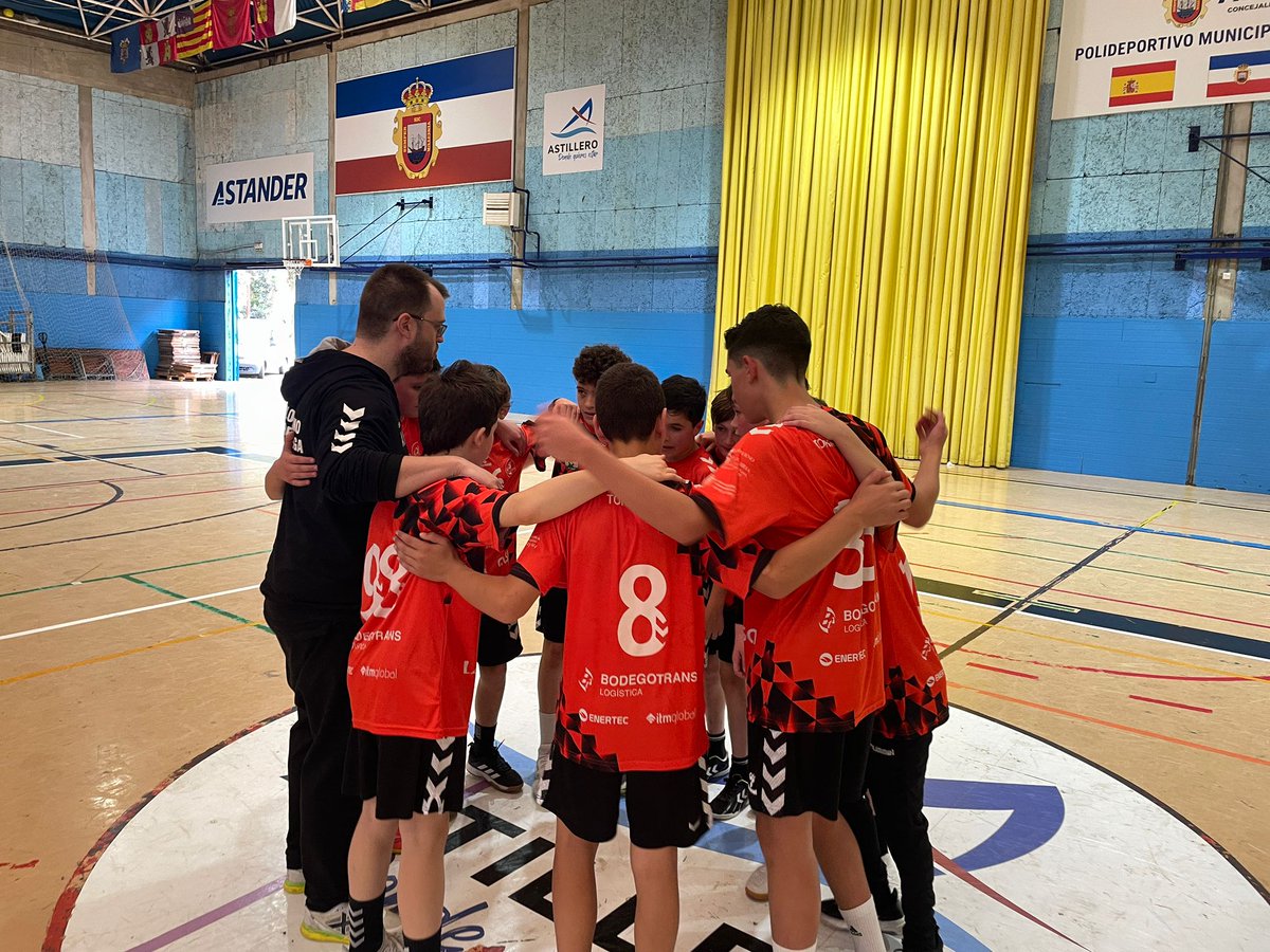 🧡 CAMPEONES DE CANTABRIA 🧡

🤩 Nuestro equipo Alevín se acaba de proclamar campeón de Liga tras una temporada perfecta

👏 ¡Enhorabuena a su míster <a href="/Alex_Mozas/">Alejandro Mozas</a> y a todos y cada uno de estos grandes guerreros!