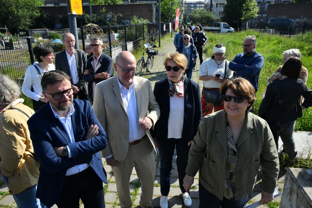 🌱 🏗 Il se trame quelque chose du côté des Rives de la Haute Deûle : l’étape 2 est en marche ! Ce 25 mai marque le lancement officiel du chantier du Parc du Marais de Lomme, après plusieurs mois de concertation citoyenne. 📲 En savoir plus : lille.fr/Actualites/Riv…