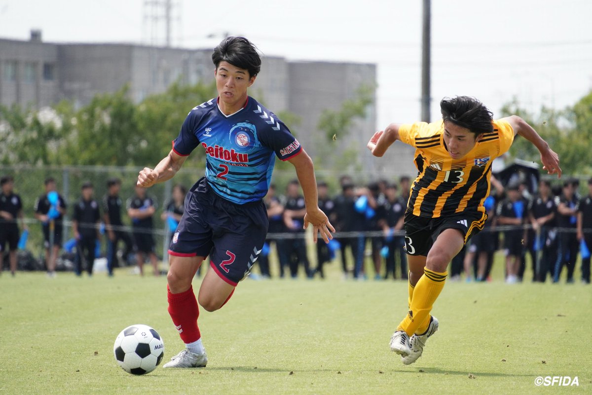 SFIDAs's tweet photo. 第67回 関東高等学校サッカー大会 
本日開幕⚽️
トーナメント1回戦が行われました！

明日、明後日の短期決戦で
関東王者が決まります👑

選手の皆さんが力を出し切れるよう、
SFIDAは全力で応援しています📣

【Bグループ公式球】
#MAGNAS #マグナス
▶︎https://t.co/2h8obm8a2Q

#SFIDA https://t.co/i6x7okqGJQ