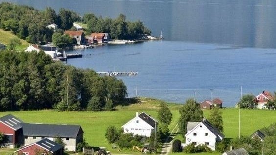 moodyonmoon's tweet image. 