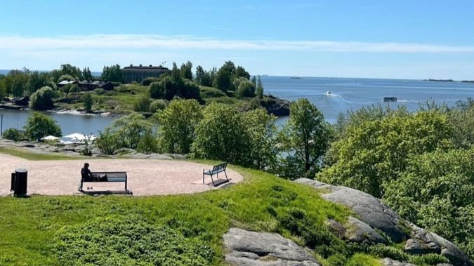 moodyonmoon's tweet image. 