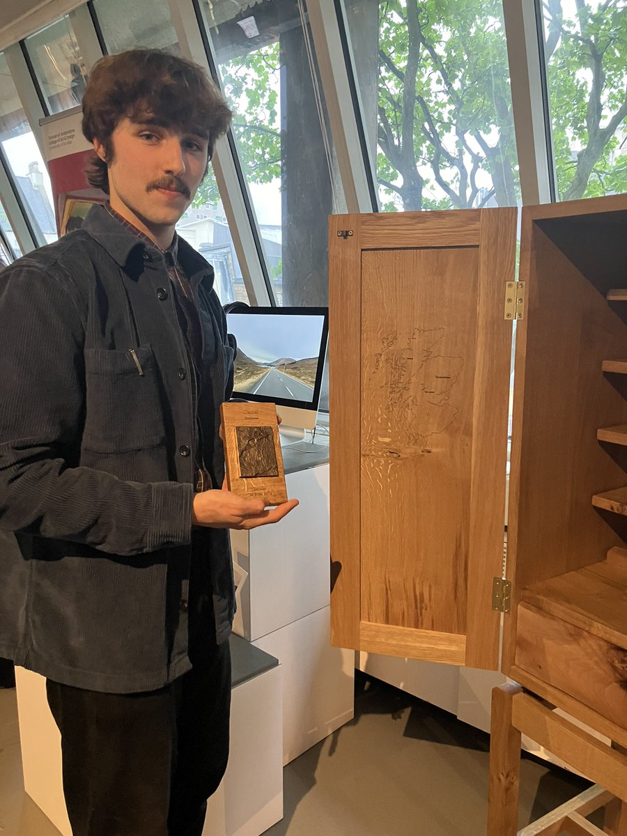 susanpmains's tweet image. Really enjoyed visiting the #djcaddegreeshow &amp;amp; chatting with students about their amazing work. Brilliant range of projects. Well done to everyone @DJCAD! Check it out over the coming week. @dundeeuni #Dundee