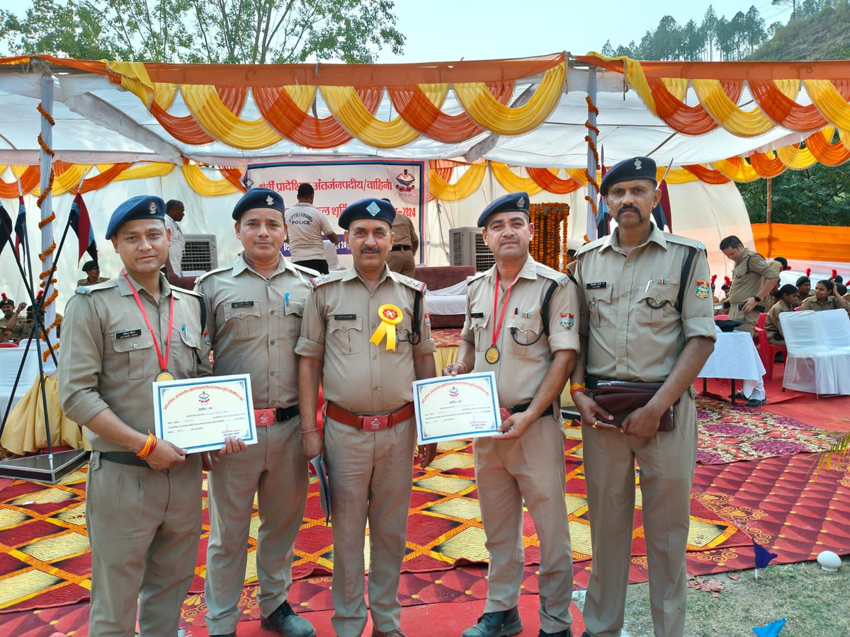 जनपद #पौड़ीगढ़वाल में आयोजित 20वीं प्रादेशिक अन्तर्जनपदीय/ वाहिनी रिवाल्वर / पिस्टल/शूटिंग प्रतियोगिता-2024 में जनपद #चम्पावत पुलिस द्वारा 01 स्वर्ण व 02 कांस्य पदक प्राप्त किये गये #UttarakhandPolice #Champawatpolice