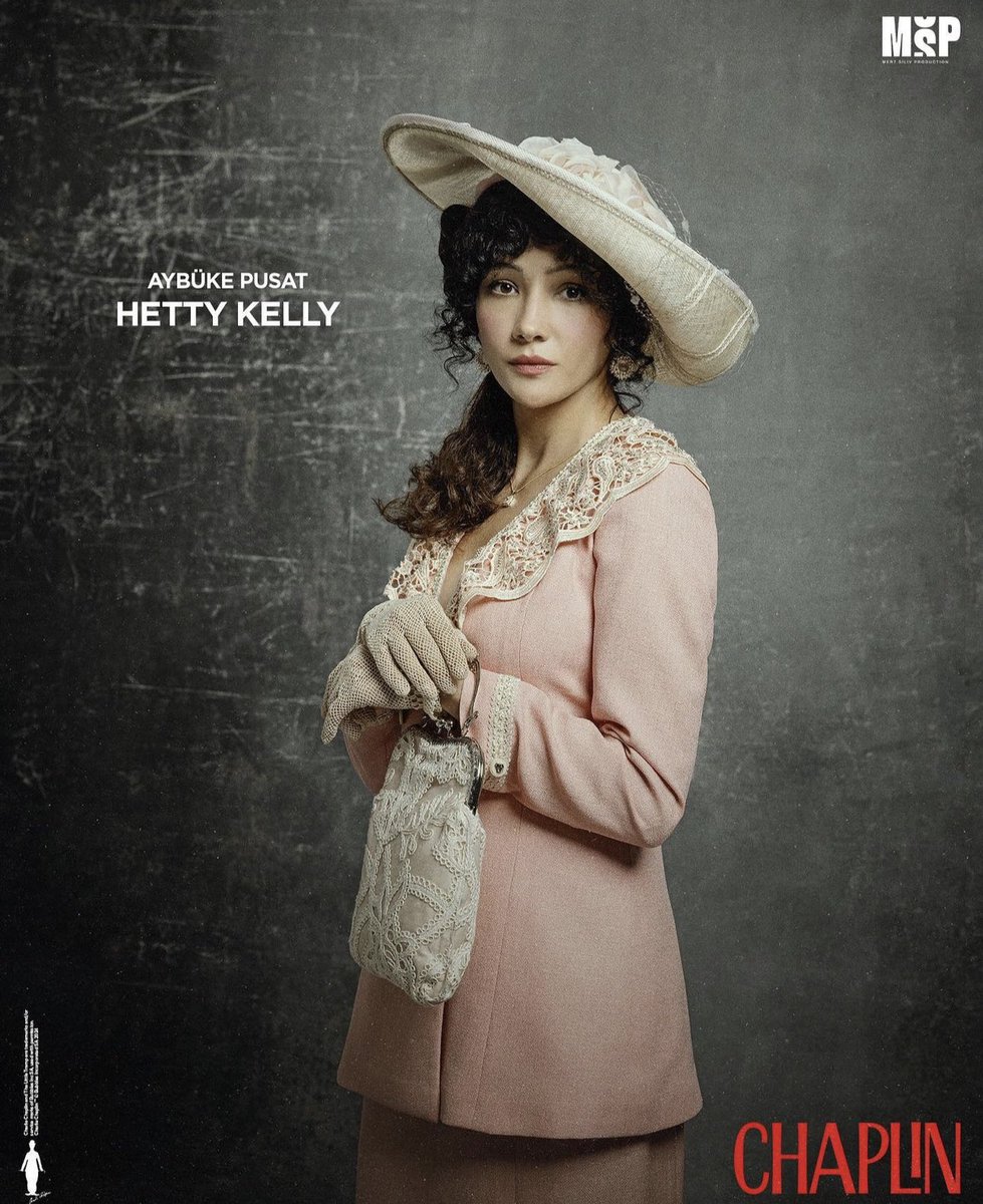 marwamerve__'s tweet image. Gunaydin 🌸✨

#Chaplin #AybükePusat