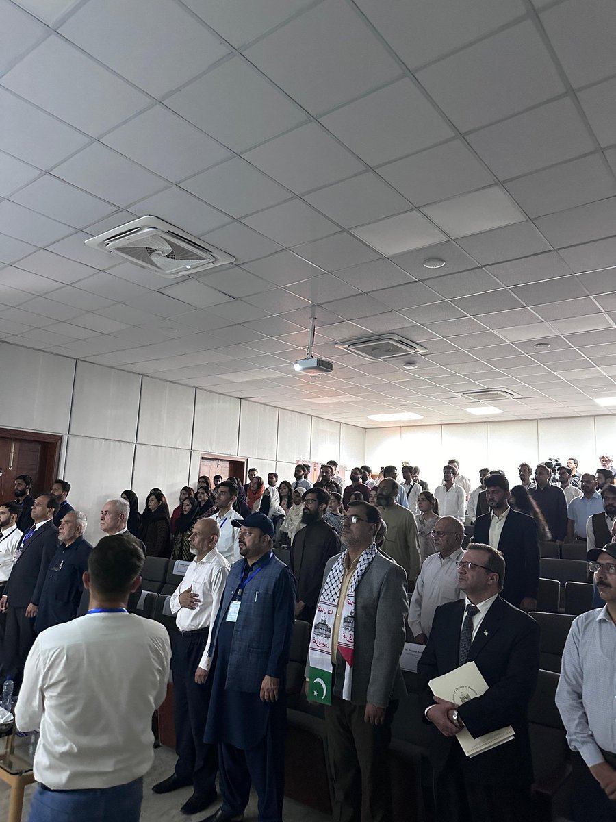 KhawajaJee_'s tweet image. Standing in solidarity with Gaza. Let&apos;s amplify their voices!
#RiphahVoiceForGaza #StandWithGaza