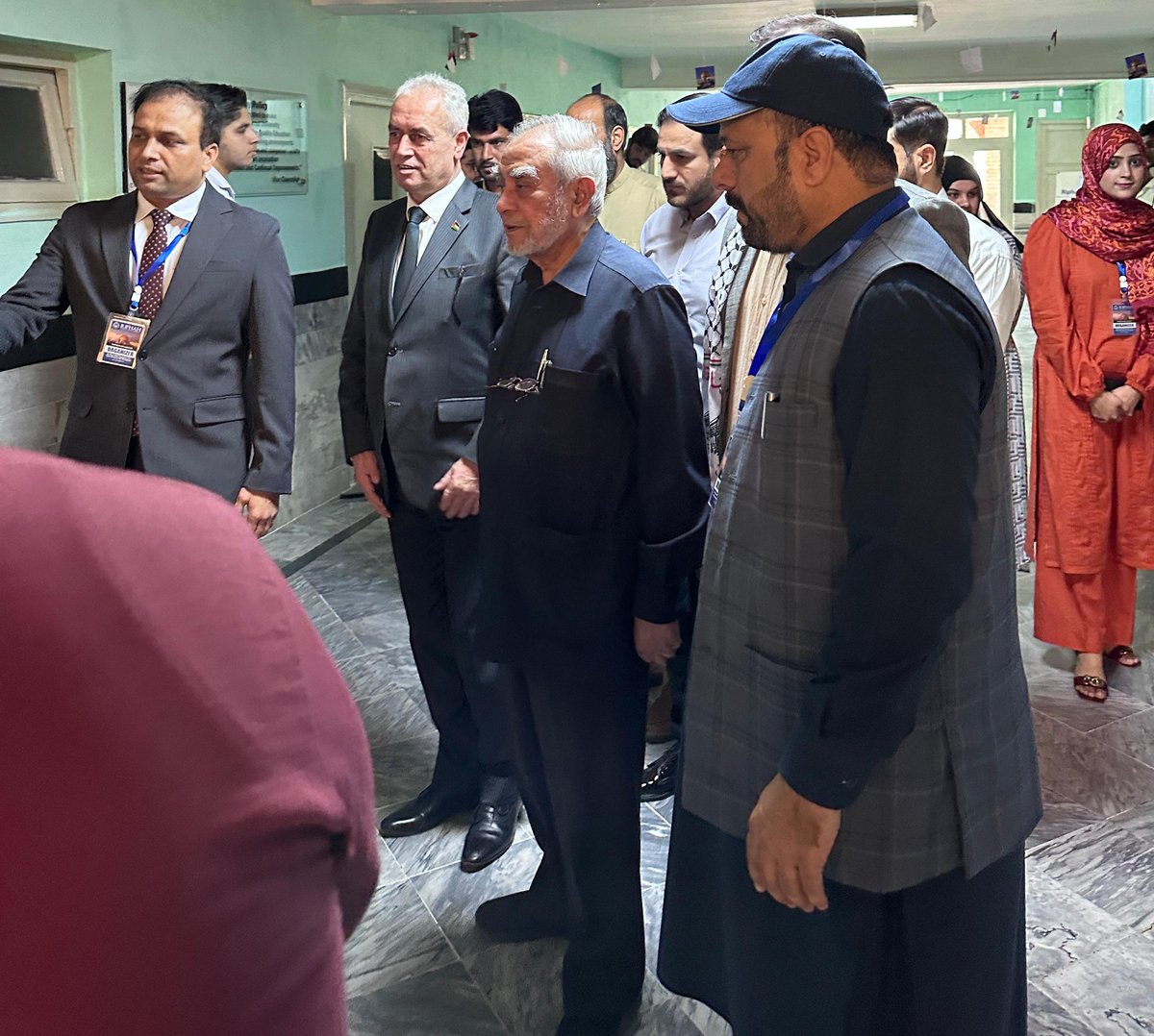 KhawajaJee_'s tweet image. We stand united with the people of Gaza. #RiphahVoiceForGaza #GazaUnderAttack