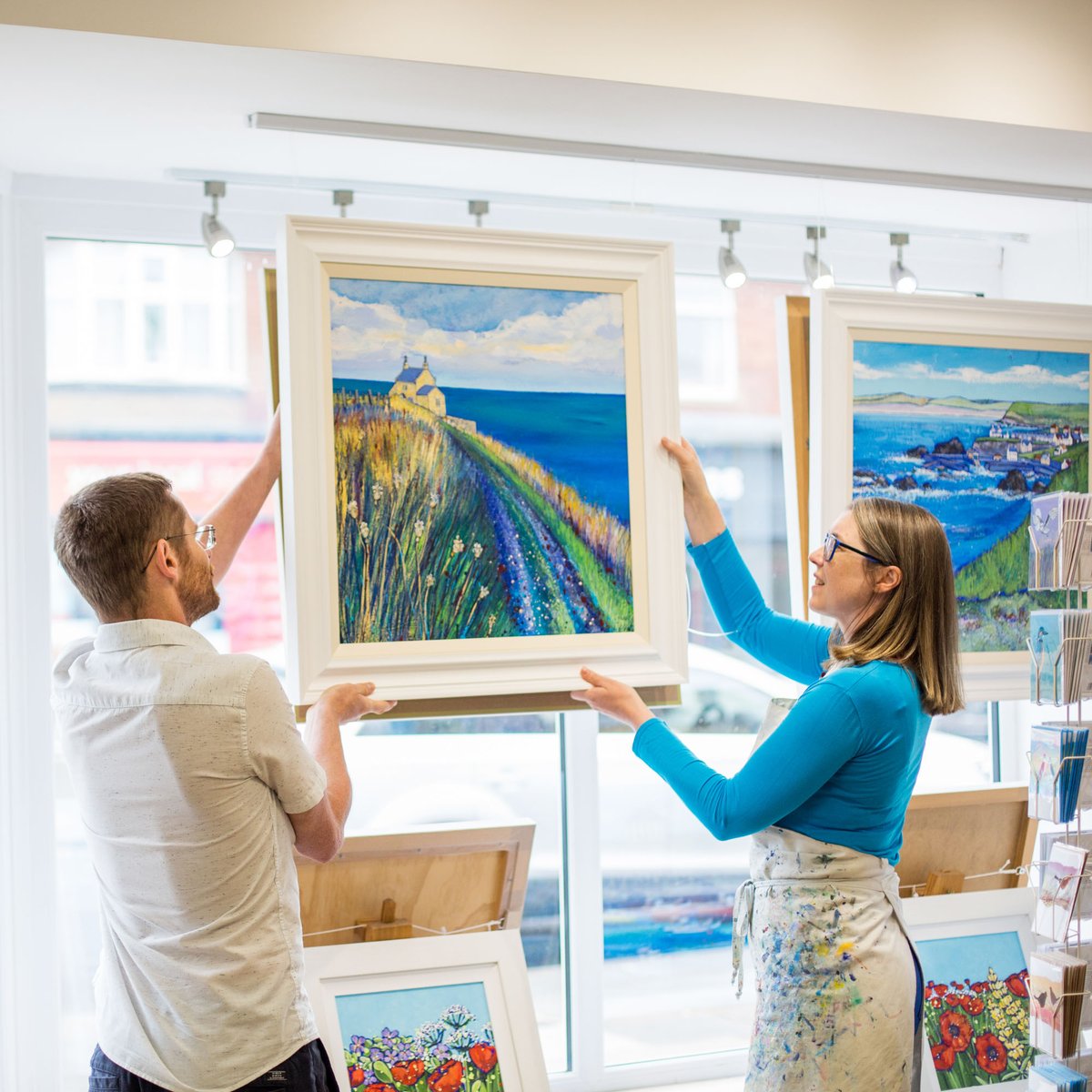 Welcome to June! Hopefully as we transition into summer we will have more warm weather and lots of summer fun to come!
#Cullercoats #Artgallery #shoplocal #WomensArt