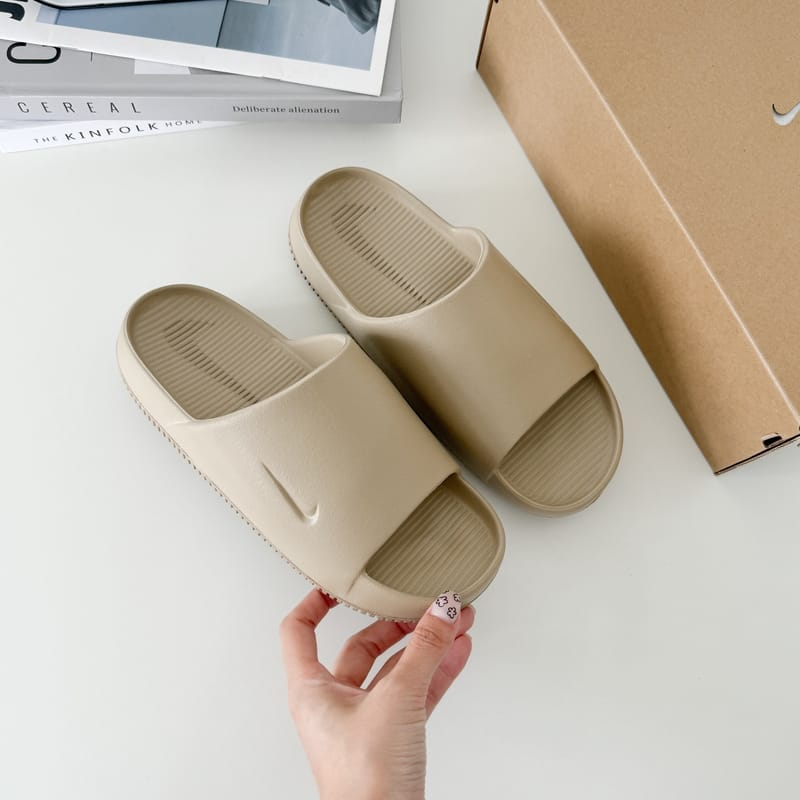 La Pseudo Yeezy Slide de Nike est à 37€ avec SUN24 🎟️ Lien affilié chck.me/HNOJ