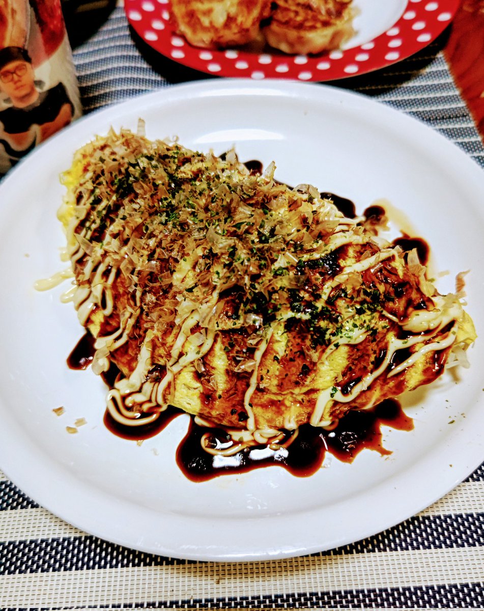 今夜の夕飯😋🍴💕
スガキヤ風ラーメン🍜
トッピングのお肉🍖
翔くん餃子🥟
とんぺい焼き🐷
最近、我が家は、とんぺい焼き🐷にハマっている💧🤣
 #おうちごはん