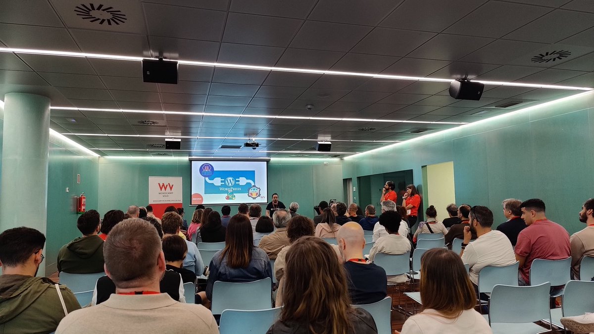 Héctor de Prada (@hdeprada) on Twitter photo El gran <a href="/jaimegarmar_/">Jaime Gármar</a> dando una masterclass de negocios digitales en <a href="/wp_vigo/">WordPress Vigo</a> #WCVigo2024 El gran <a href="/jaimegarmar_/">Jaime Gármar</a> dando una masterclass de negocios digitales en <a href="/wp_vigo/">WordPress Vigo</a> #WCVigo2024
