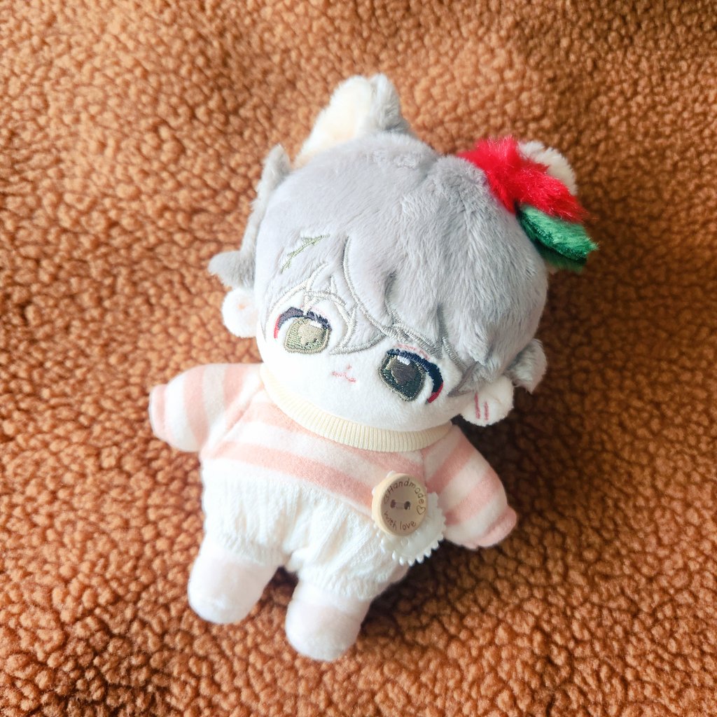 ropicrm's tweet photo. 🐺🍓 https://t.co/N9BIfe6QuO