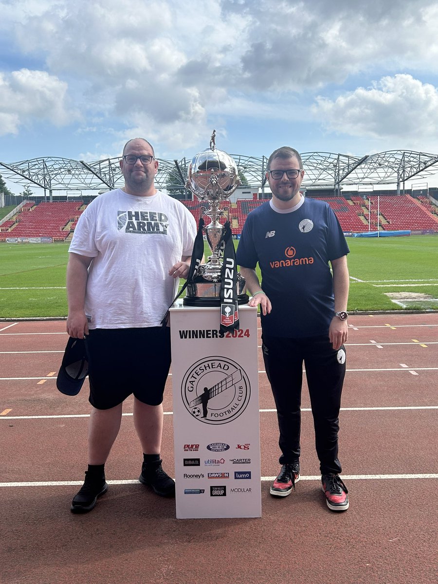 @GatesheadFC got my hands on the trophy